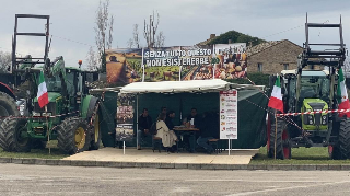 Trattori anche a Tipicità, festival del cibo a Fermo: “Cerchiamo attenzione dalla politica”